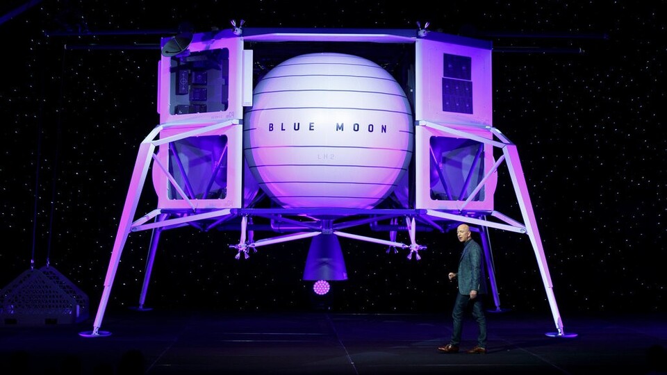 Ay'a bu araçla götürecek