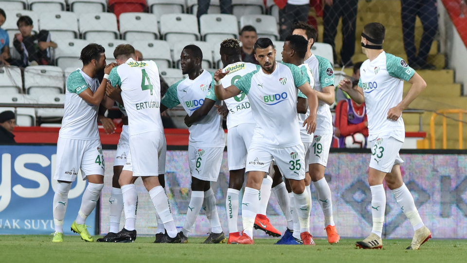 Bursaspor lige tutundu!