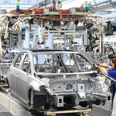 İhracat binekte azaldı ticaride arttı!