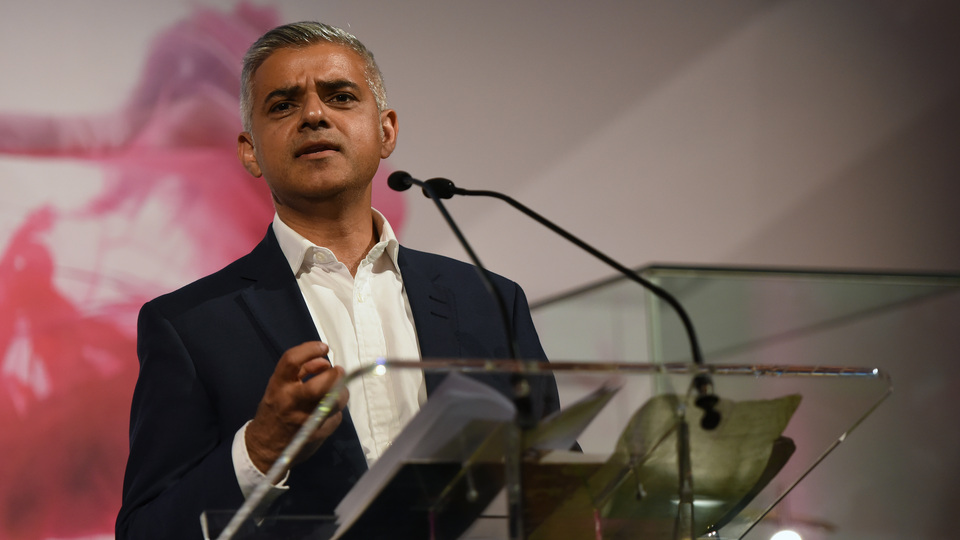Londra Belediye Başkanı'na tehdit yağıyor!