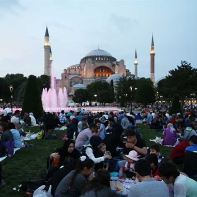 İstanbul Ankara İzmir iftar saat kaçta?