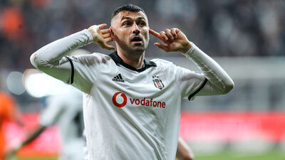 Burak'tan G.Saray'a 'siyah' gönderme!