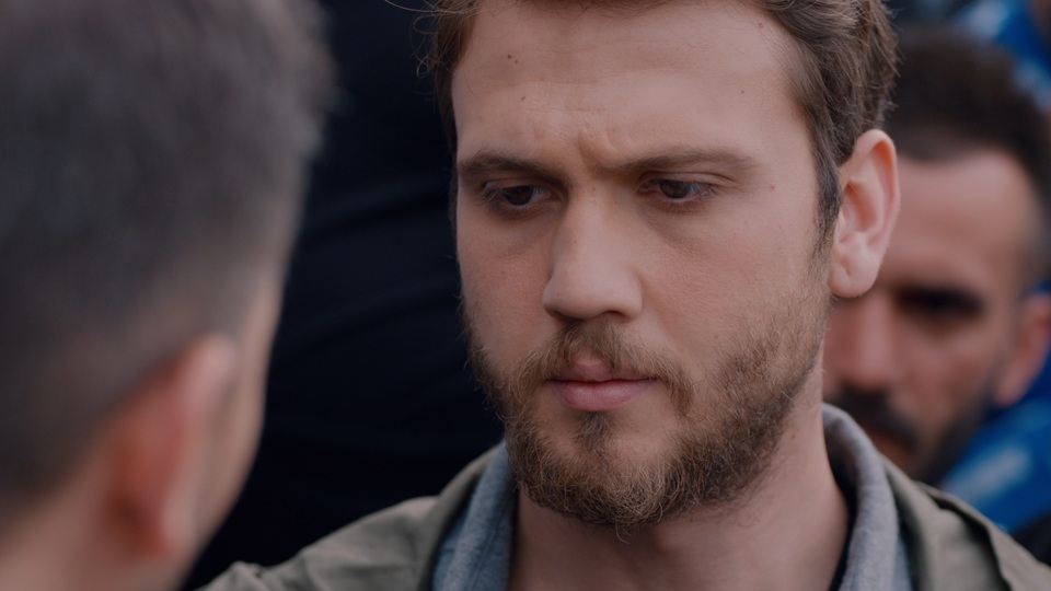 "Sen bizim düşmanımız değilsin!"