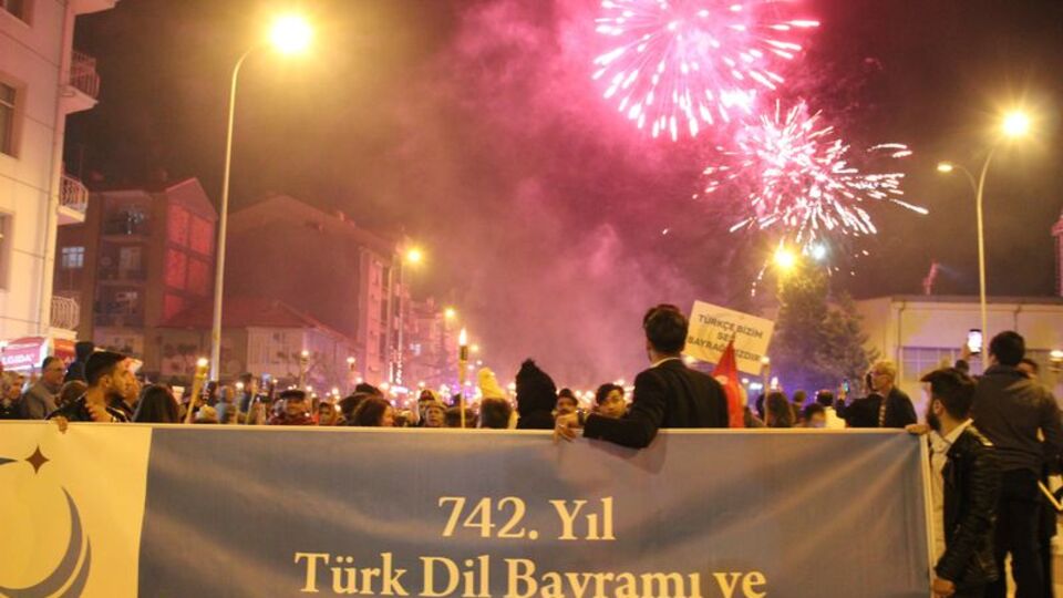 Karaman'da 'Türkçe' yürüyüşü