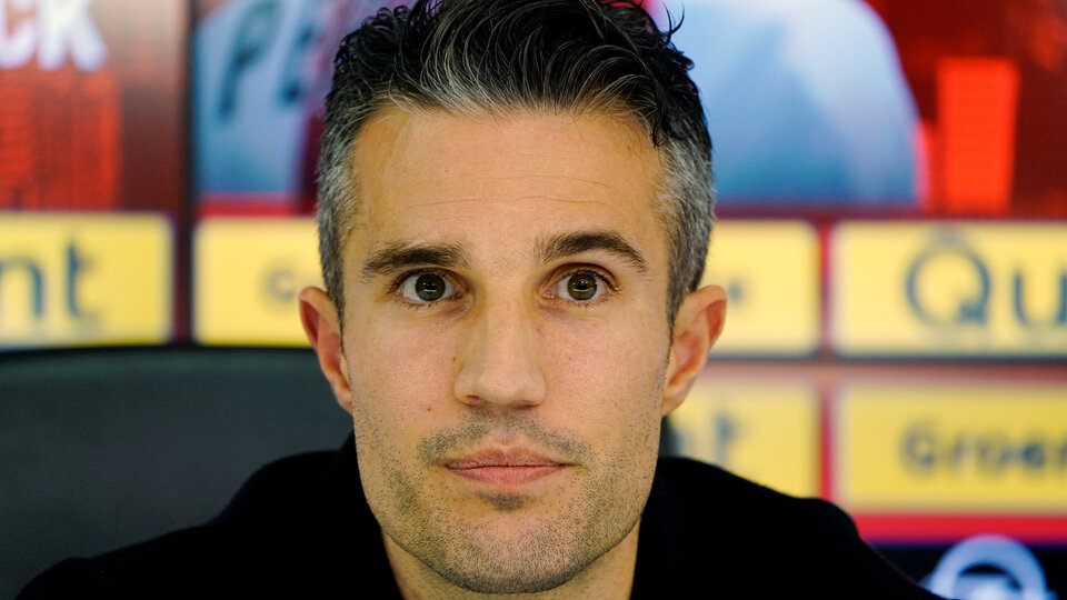 Robin van Persie futbolu bırakıyor