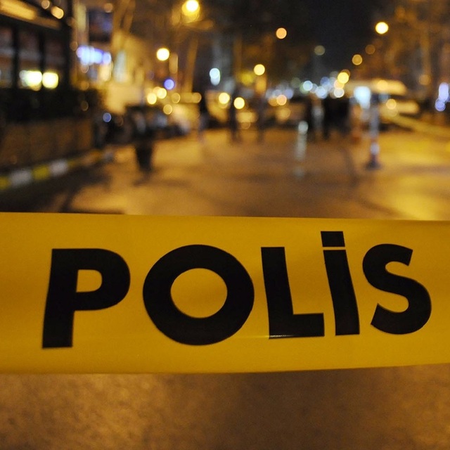 Yaşlı adam evinde ölü bulundu