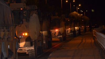 Suriye sınırına komando sevkiyatı