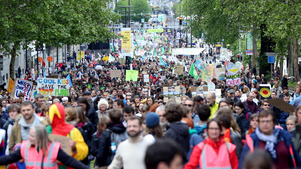 20 bin kişiden sessiz yürüyüş