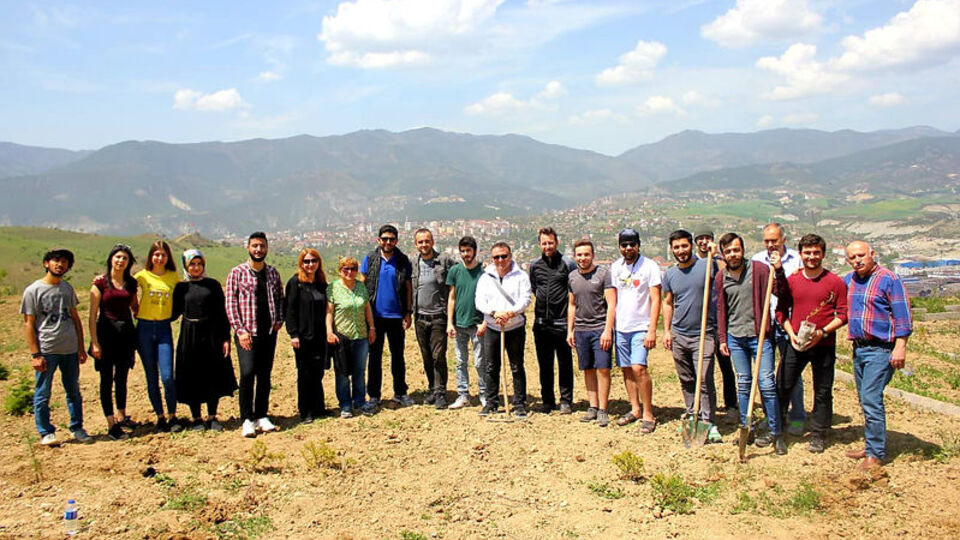 Her şey doğum gününde başladı