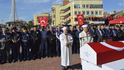 Şehit Uzman Çavuş Öztürk son yolculuğuna uğurlandı
