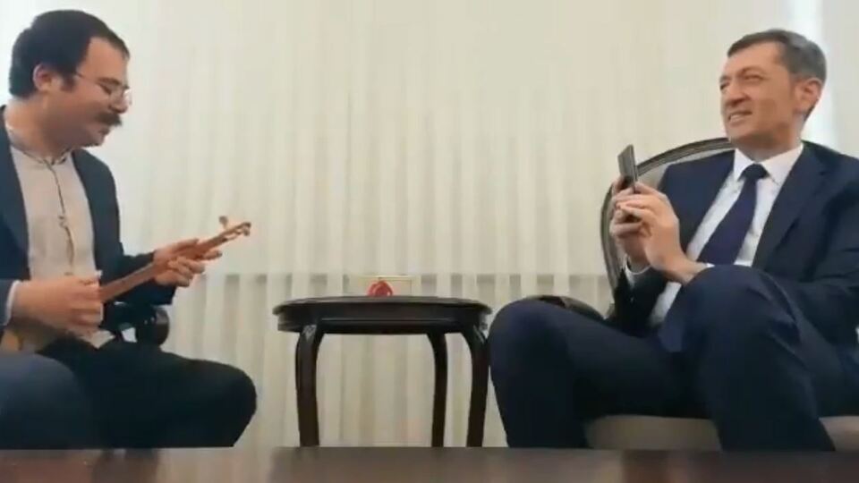 Bakan Selçuk o anları saniye saniye kaydetti!