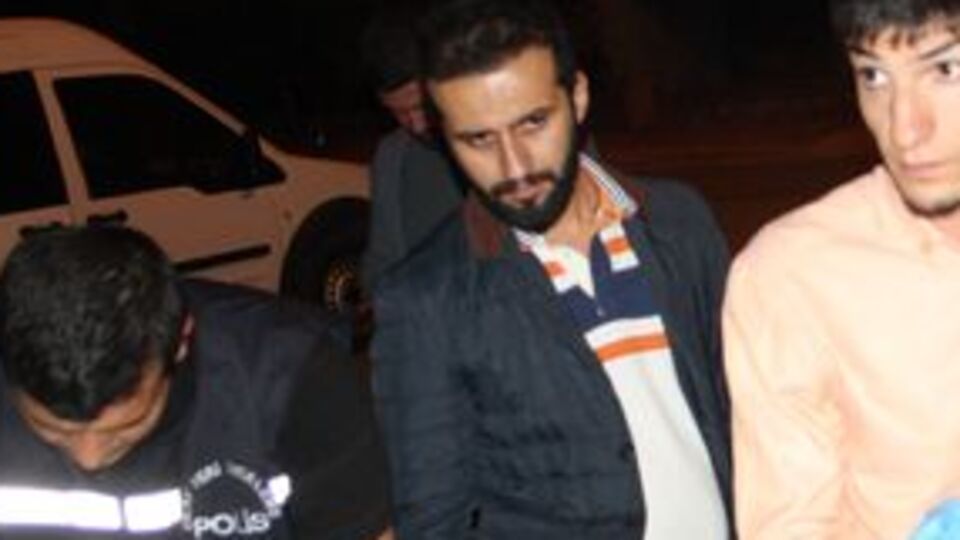 Turistlerin oyunu polise takıldı