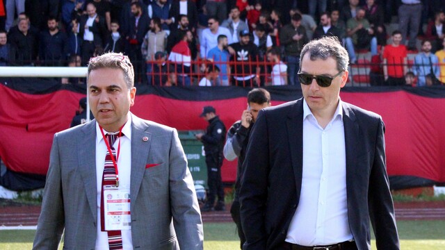 Comolli, 2. lig maçında