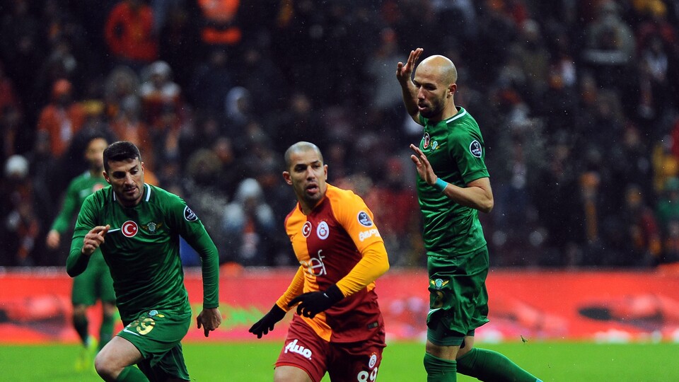 Cimbom finalde Akhisar'a karşı