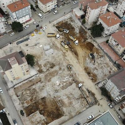 8 bina yerle bir olmuştu! Hızla dönüştü!