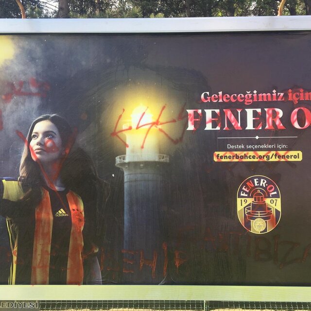 Eskişehir´de Fener afişleri kaldırıldı