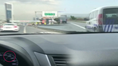 Polise 'makas' atan o maganda yakalandı!