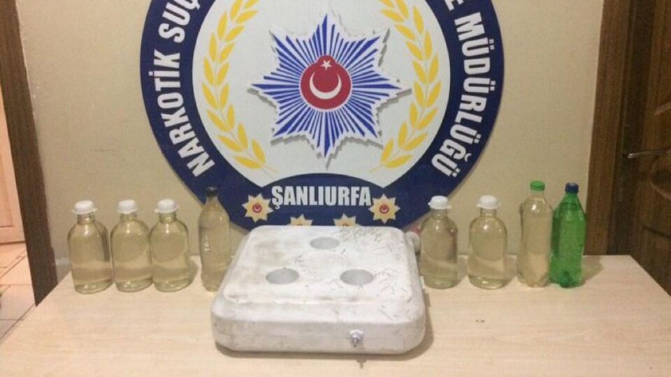 Şanlıurfa'da 9,5 kilo metamfetamin ele geçirdi