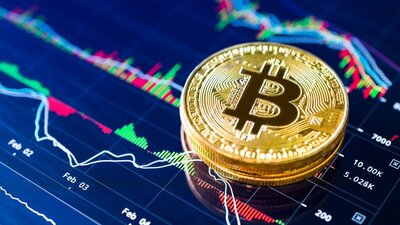 Bitcoin durmuyor: O seviyeyi de aştı