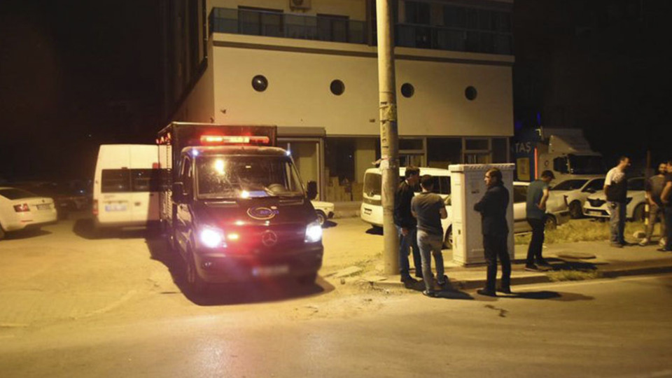 İzmir'de siyanür zehirlenmesi: 2 ölü