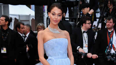 Cannes'da servet taşıdı