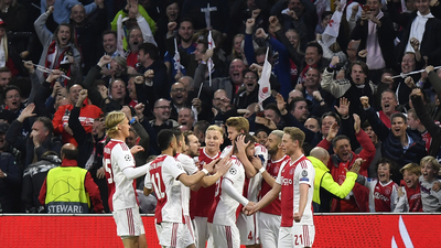 Ajax şampiyon oldu!