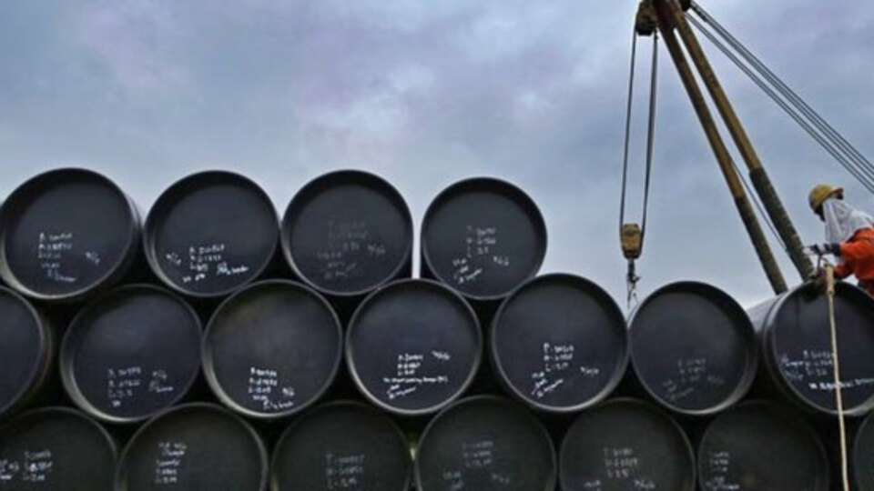 Brent petrolün varili 72,43 dolar