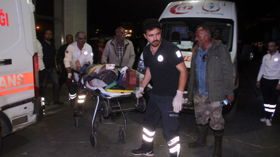 Koyun sahipleri hırsızlara direndi: 8 yaralı