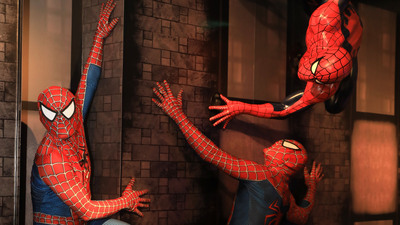 Örümcek Adam yeni evinde