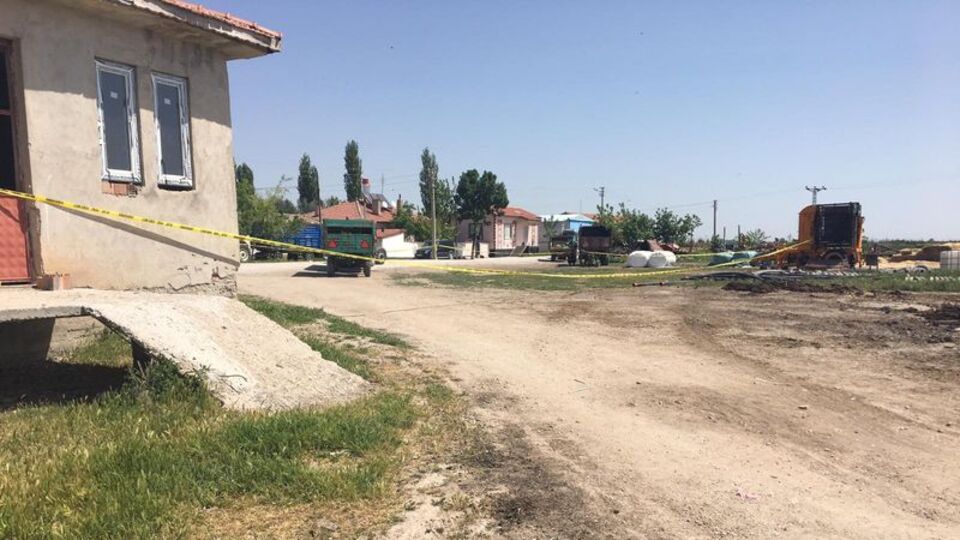 Eski muhtarın 'seçim husumeti' katliamı!