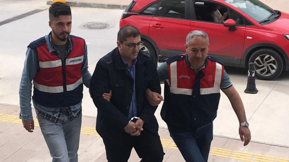 Deri fabrikasında esrar üretti!