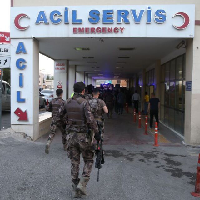 Ş.Urfa'da çatışma! 1 polis şehit!