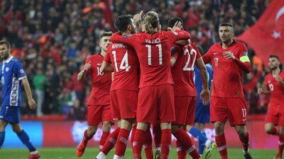 Fransa maçının biletlerine yoğun ilgi