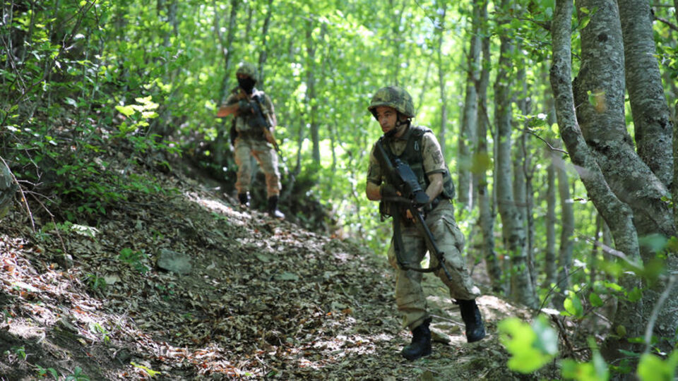 Terör örgütünde kavga! Teslim olunca anlattı!