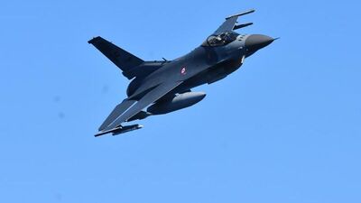 Jetler, K.Irak'ta Hakurk'u vurdu!