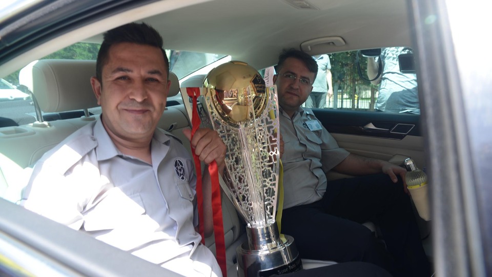 Galatasaray'ın kupası yola çıktı