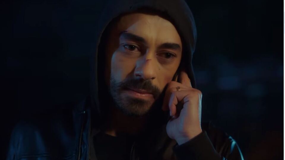 Aleyna, Aysel için tüm evi yaktı!