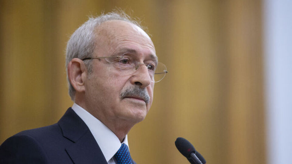 Kılıçdaroğlu'ndan, G.Saray'a kutlama