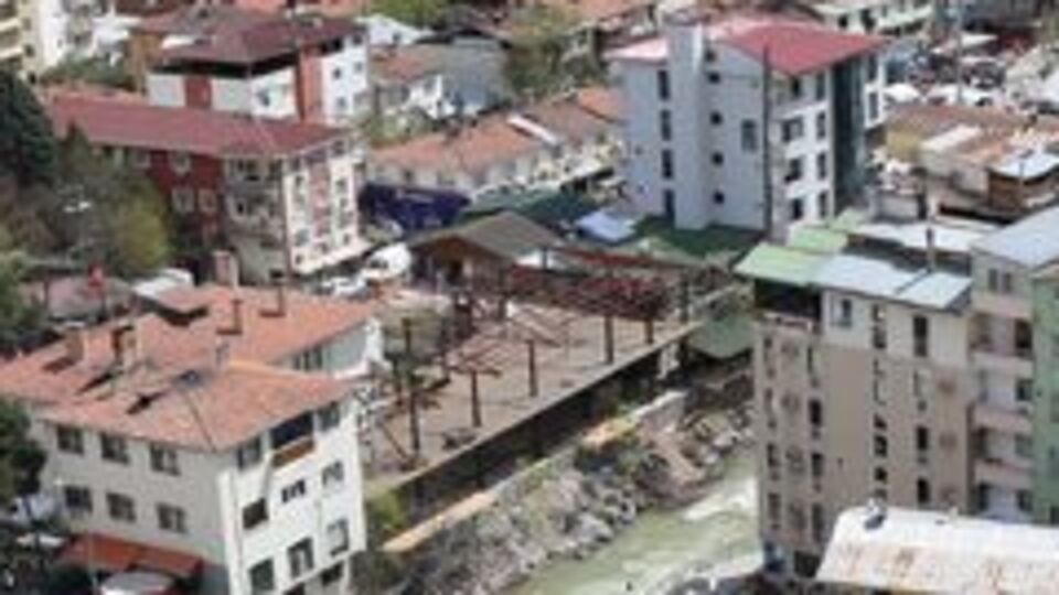 Yusufeli'de MHP'den AK Parti adayına destek