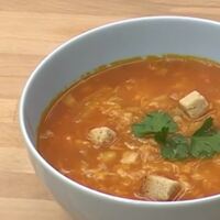 Brüksel lahanalı brokoli çorbası nasıl yapılır?