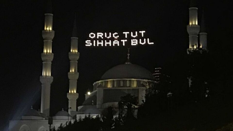 Sahur saat kaçta?