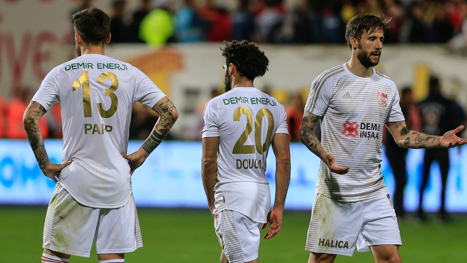 Sivasspor galibiyete hasret kaldı