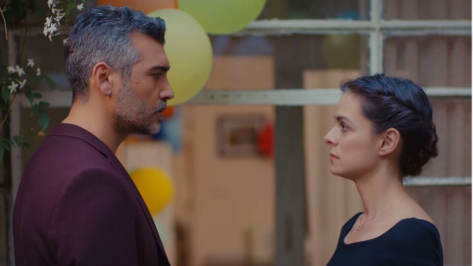 Bahar fotoğrafları gördü, Sarp'a hesap sordu!