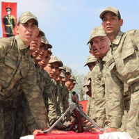 Askerlere erken terhis yolu mu açılıyor?