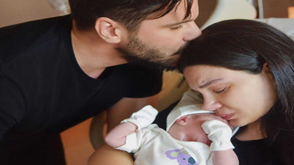 "Meleğimizi ilk kucağımıza aldığımız an"