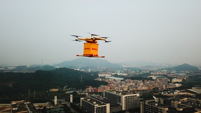 Drone ile teslimata başladı