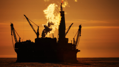 Brent petrolün varili 70,33 dolar