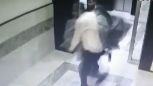 İşadamını halıya sarıp kaçırdılar!