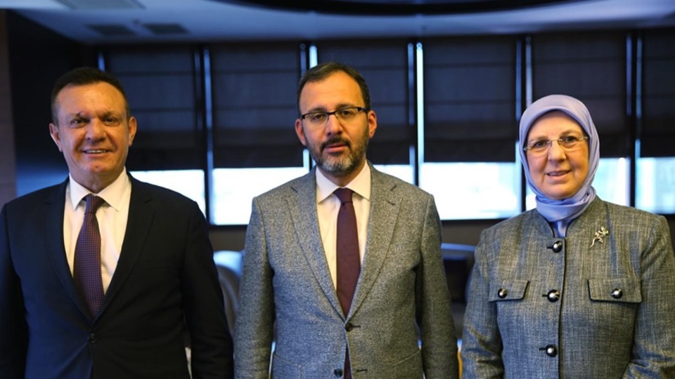 Denizlispor Bakan Kasapoğlu görüşmesi