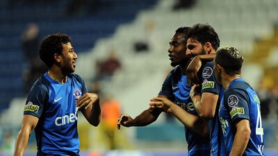 Paşa Beşiktaş'a konuk oluyor